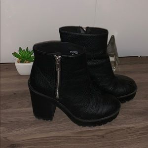Heeled H&M booties